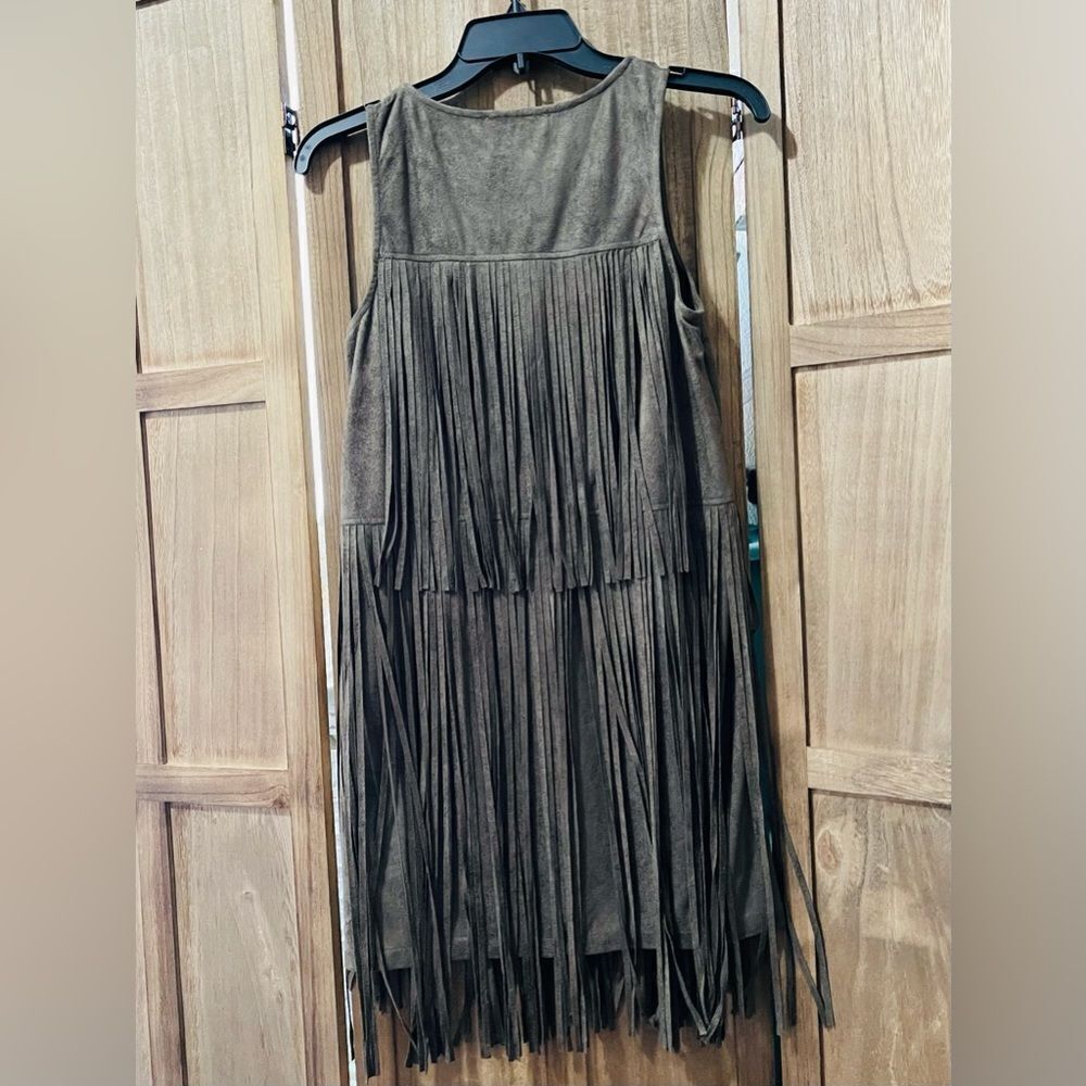 NWT Love Riche suede-like olive green sleeveless dress with fringe. - Picture 2 of 2